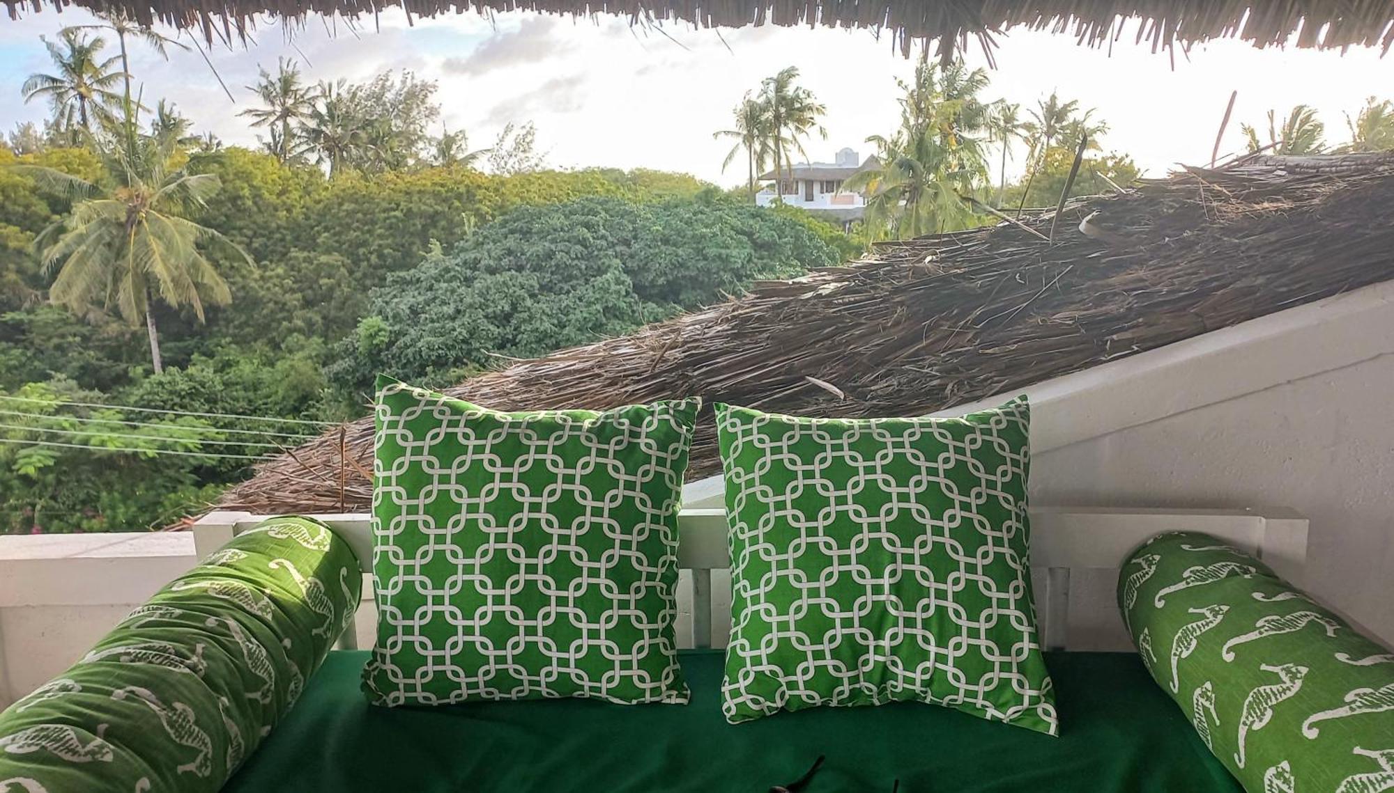 Watamu Beach Cottages B&B Esterno foto